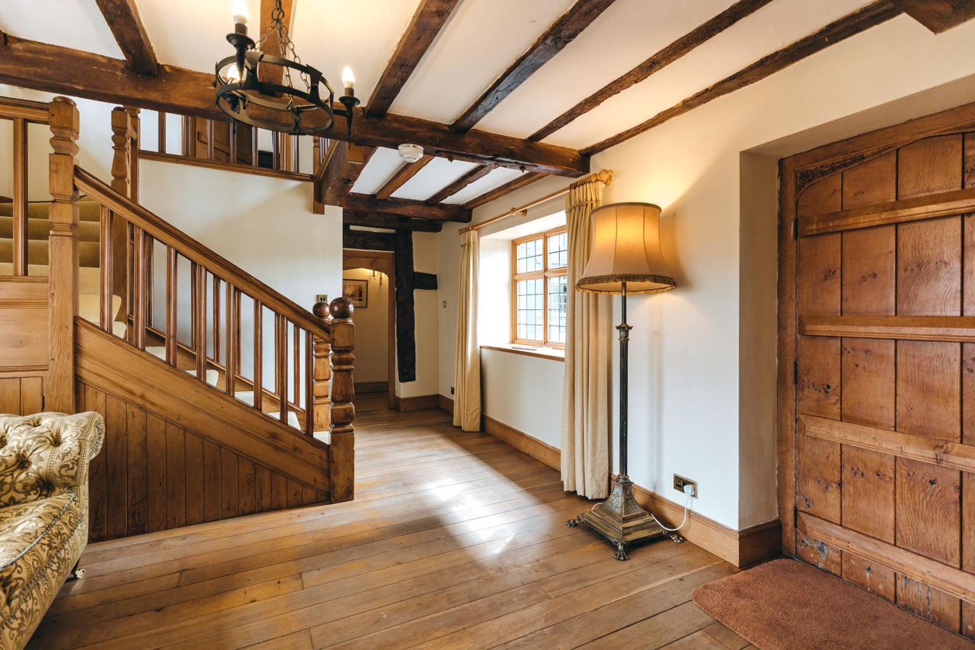 High Grosvenor House With Rose And Heath Cottages Бриджнорт Екстериор снимка